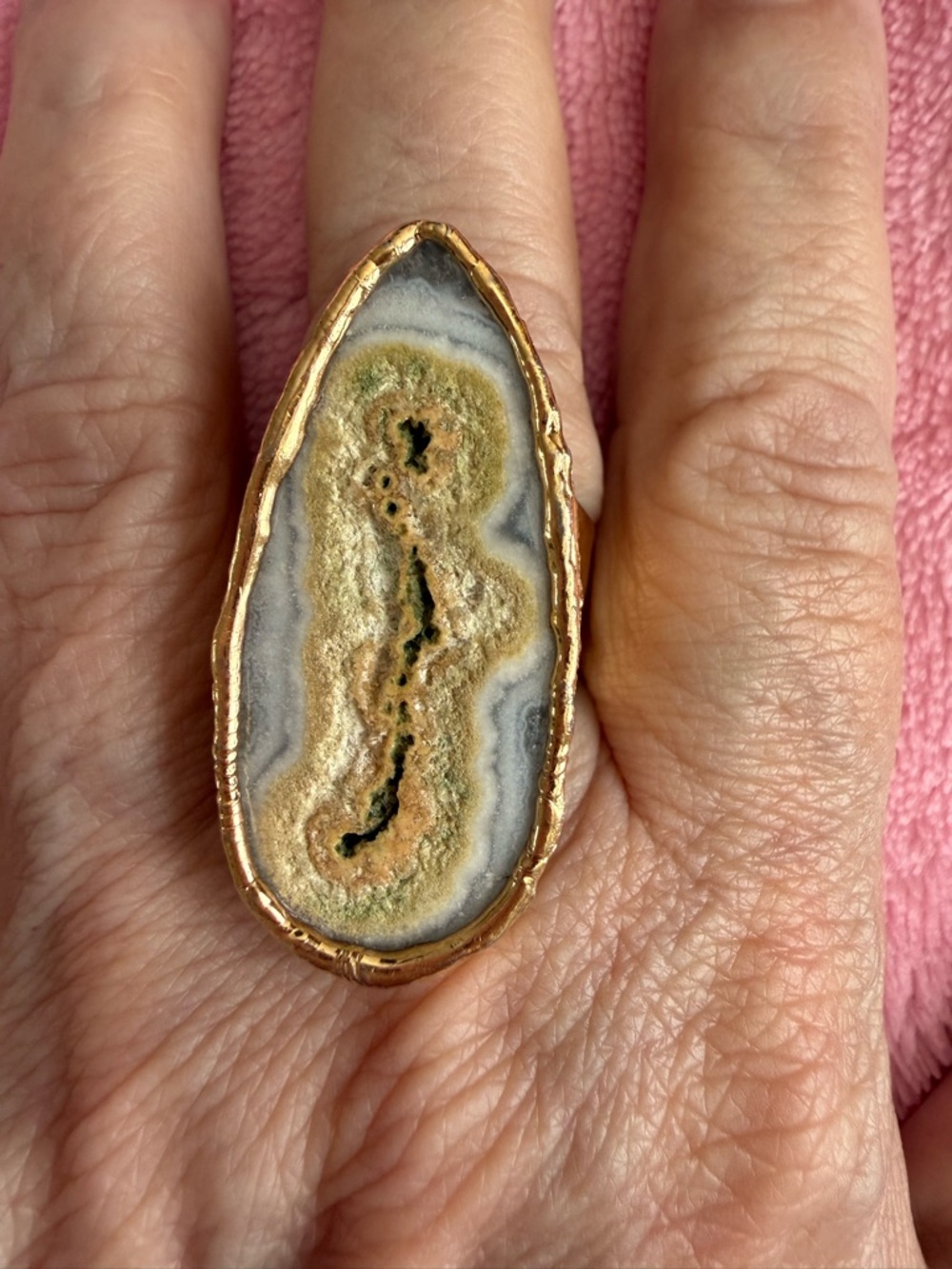 Artisan Gold-Edged Teardrop Agate Adjustable Ring Size 9